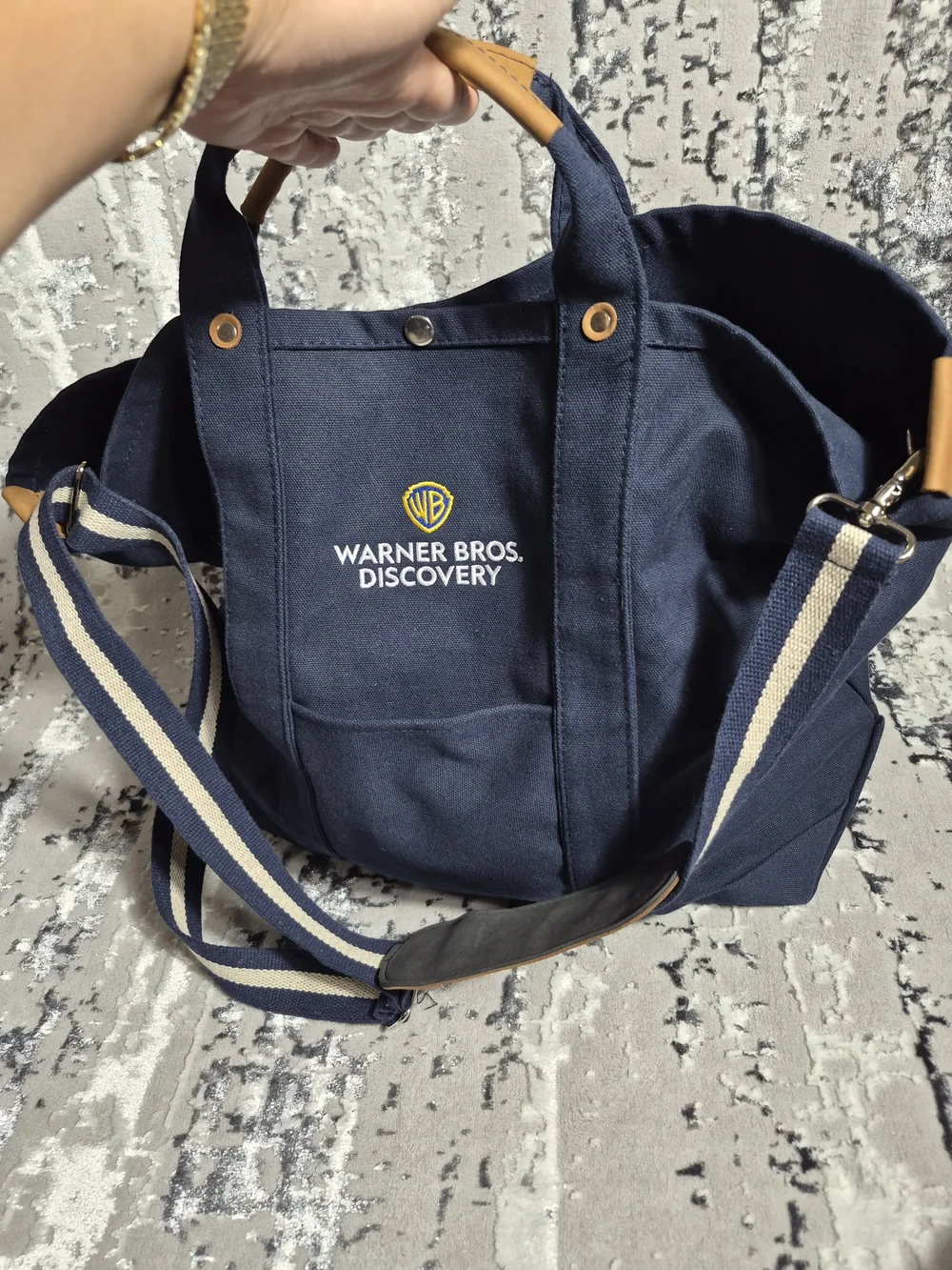 Warner Bros. Studio Discovery canvas utility bag blue RARE💥 Official Duffle Bag
